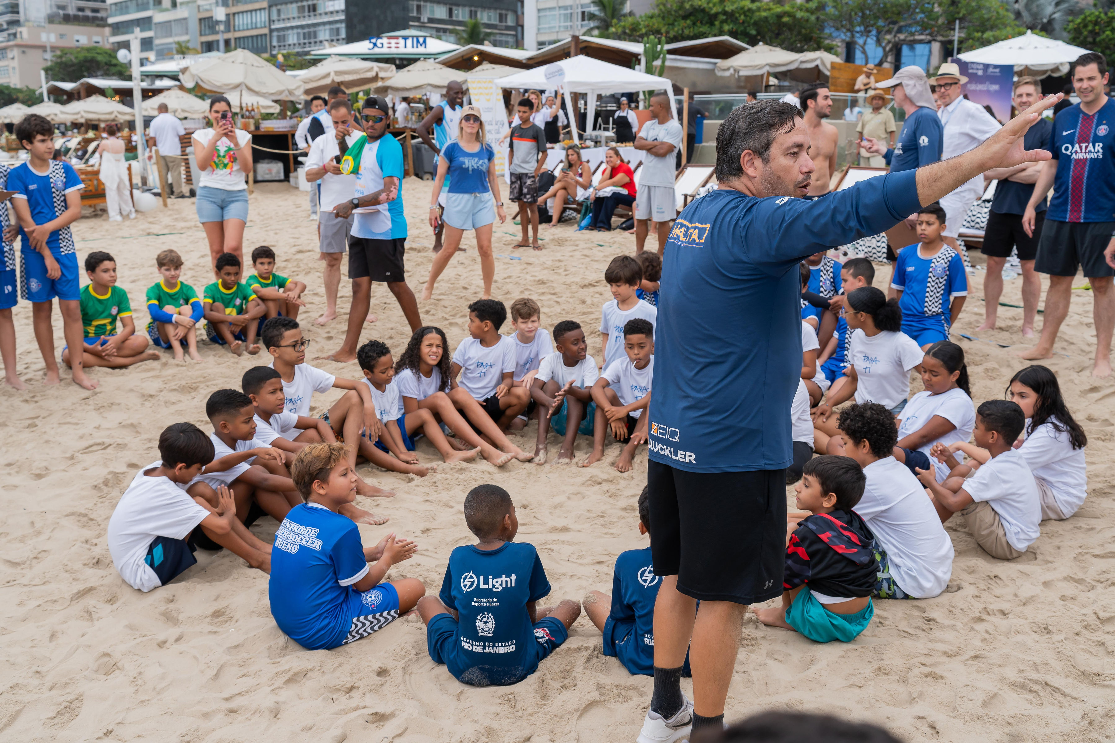 Chris Carnero Day in Rio photo 13 of 21